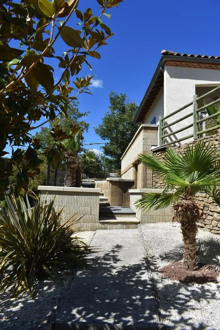 Chambre Au Calme Avec Spa Privatif Gratuit Sud Aveyron Les Palmiers Des Causses Saint-Rome-de-Tarn